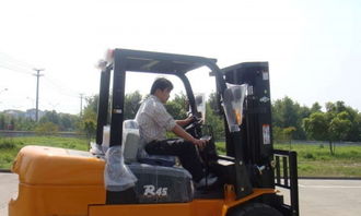 出租叉車及裝卸服務(wù) 高效安全的物流解決方案